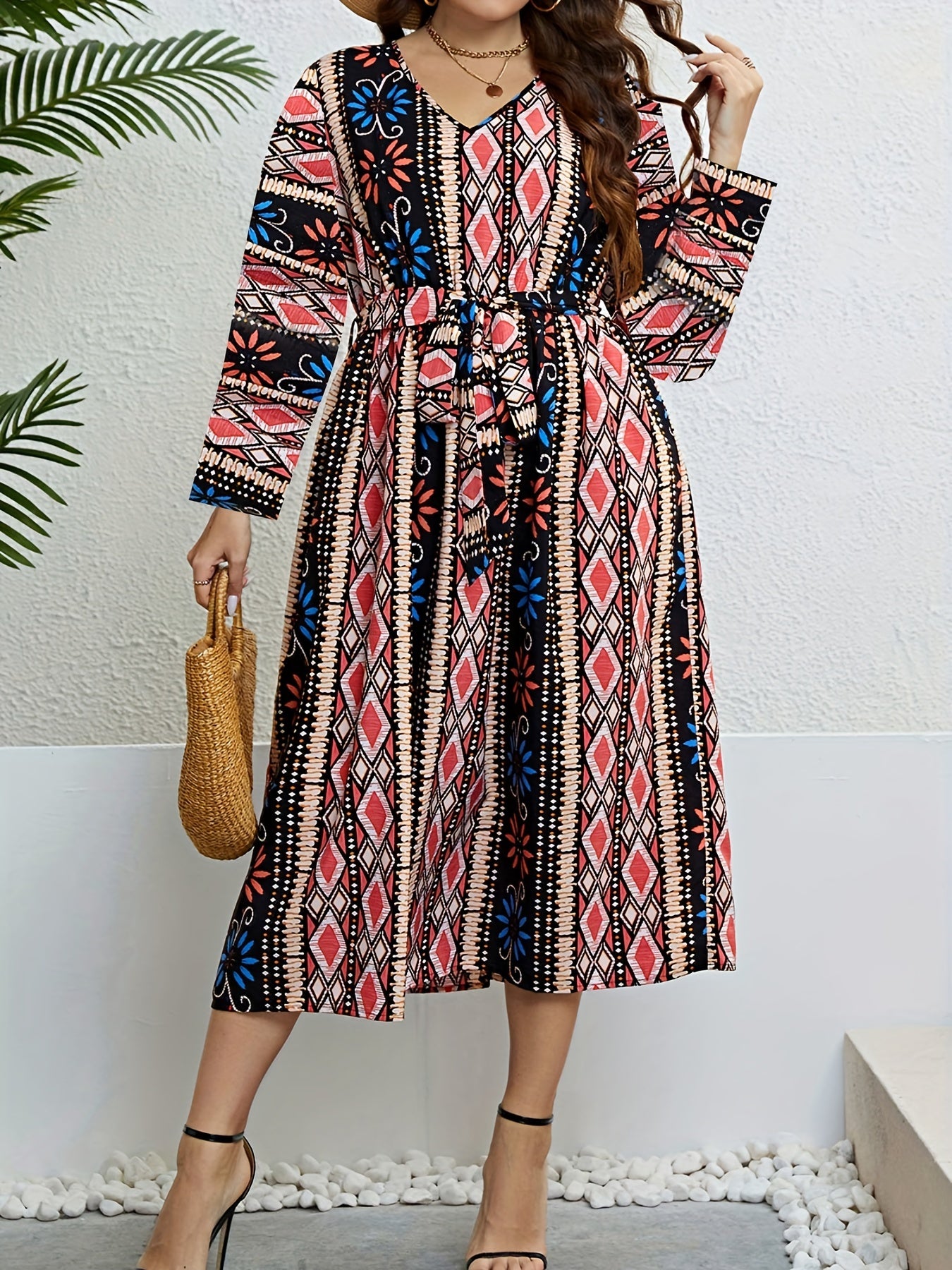 Geometric Print V Neck Dress With Belt