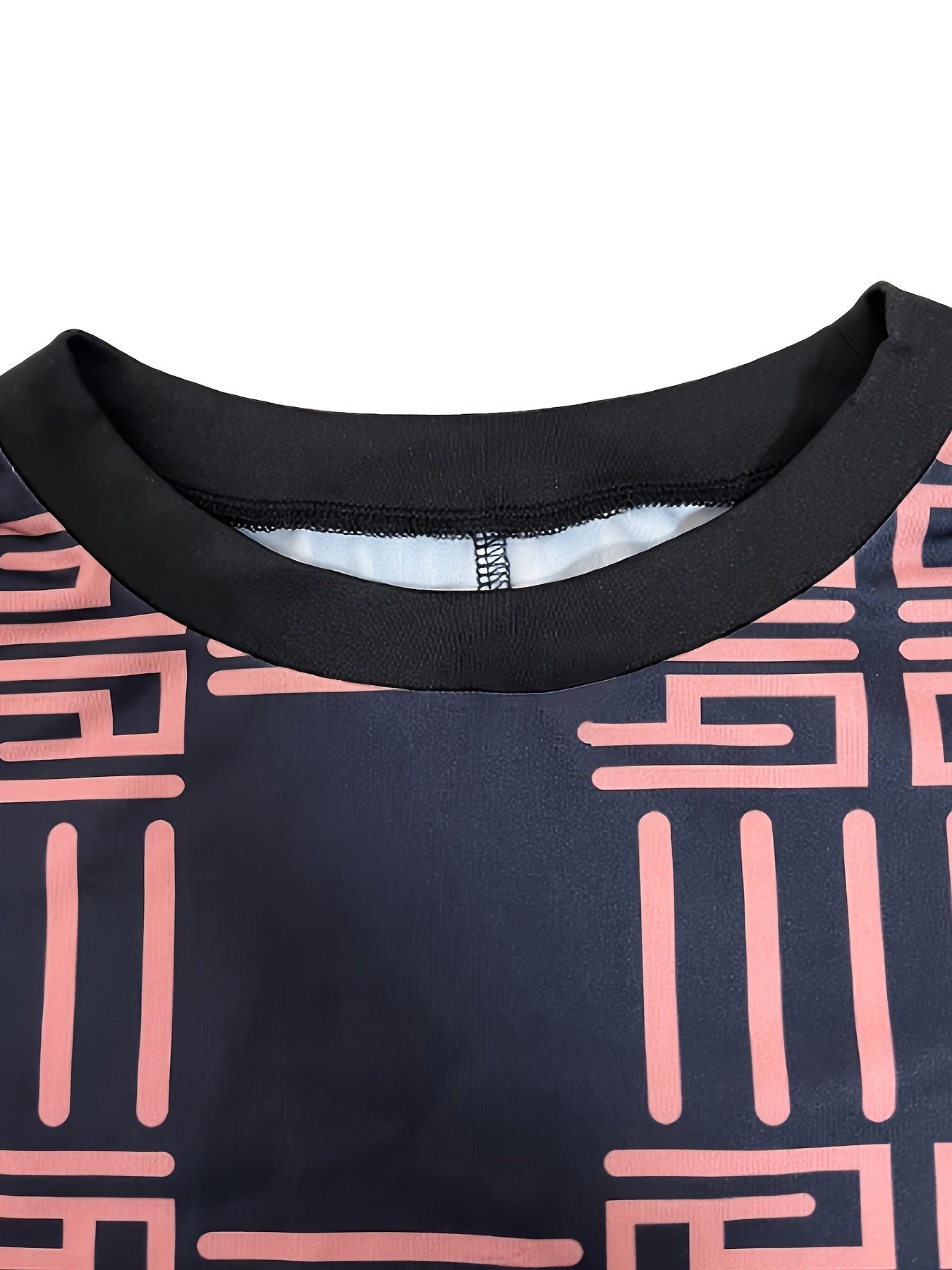 Geometric Print Crew Neck Slim Dress