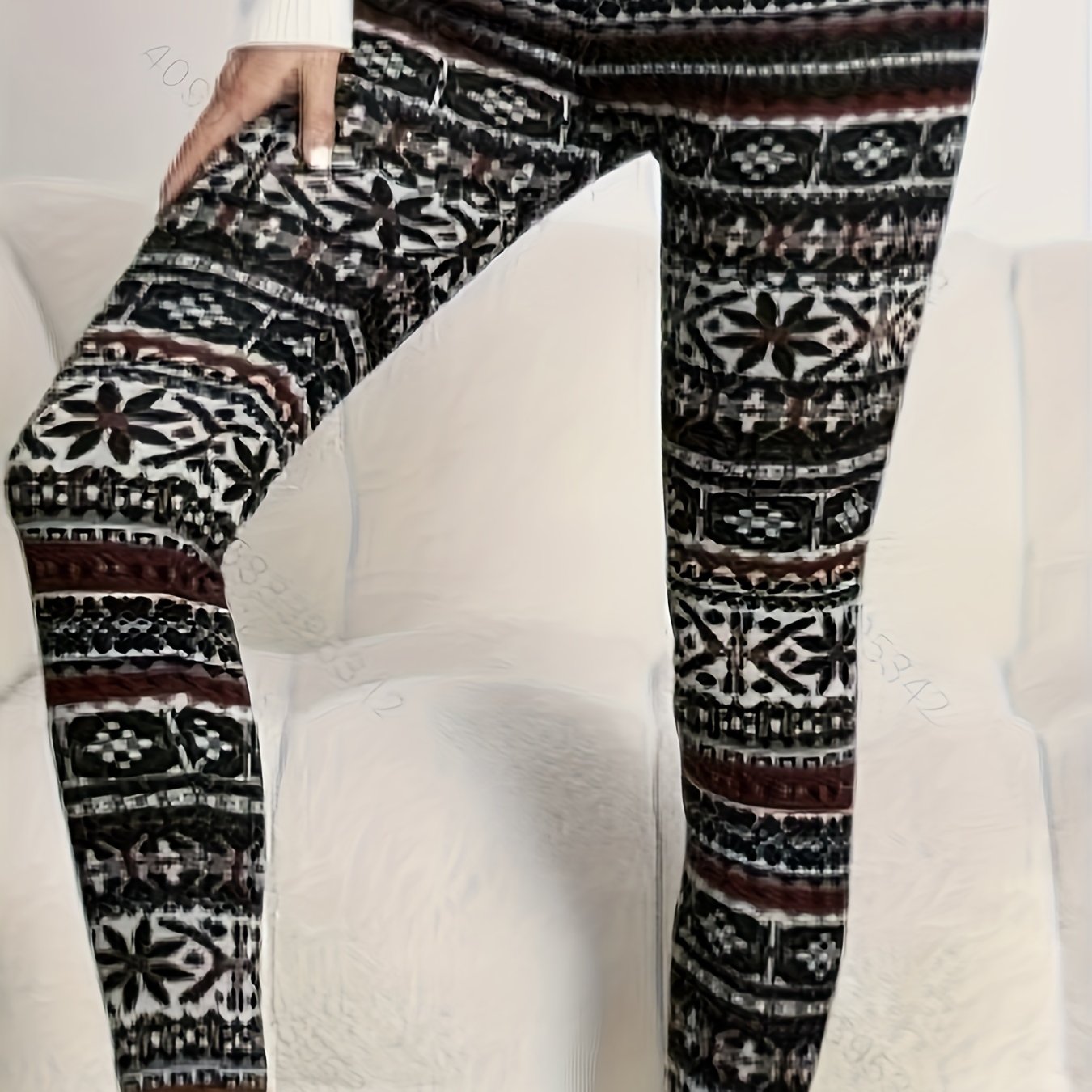 Snowflake & Geometric Print Leggings