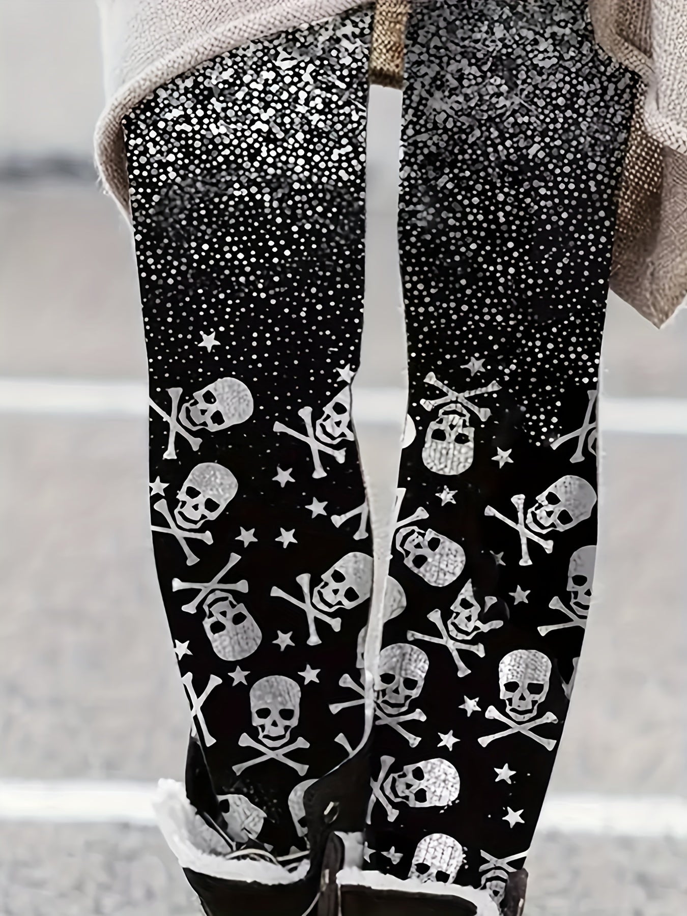 Women's Plus Gothic Skull & Splash Print Leggings