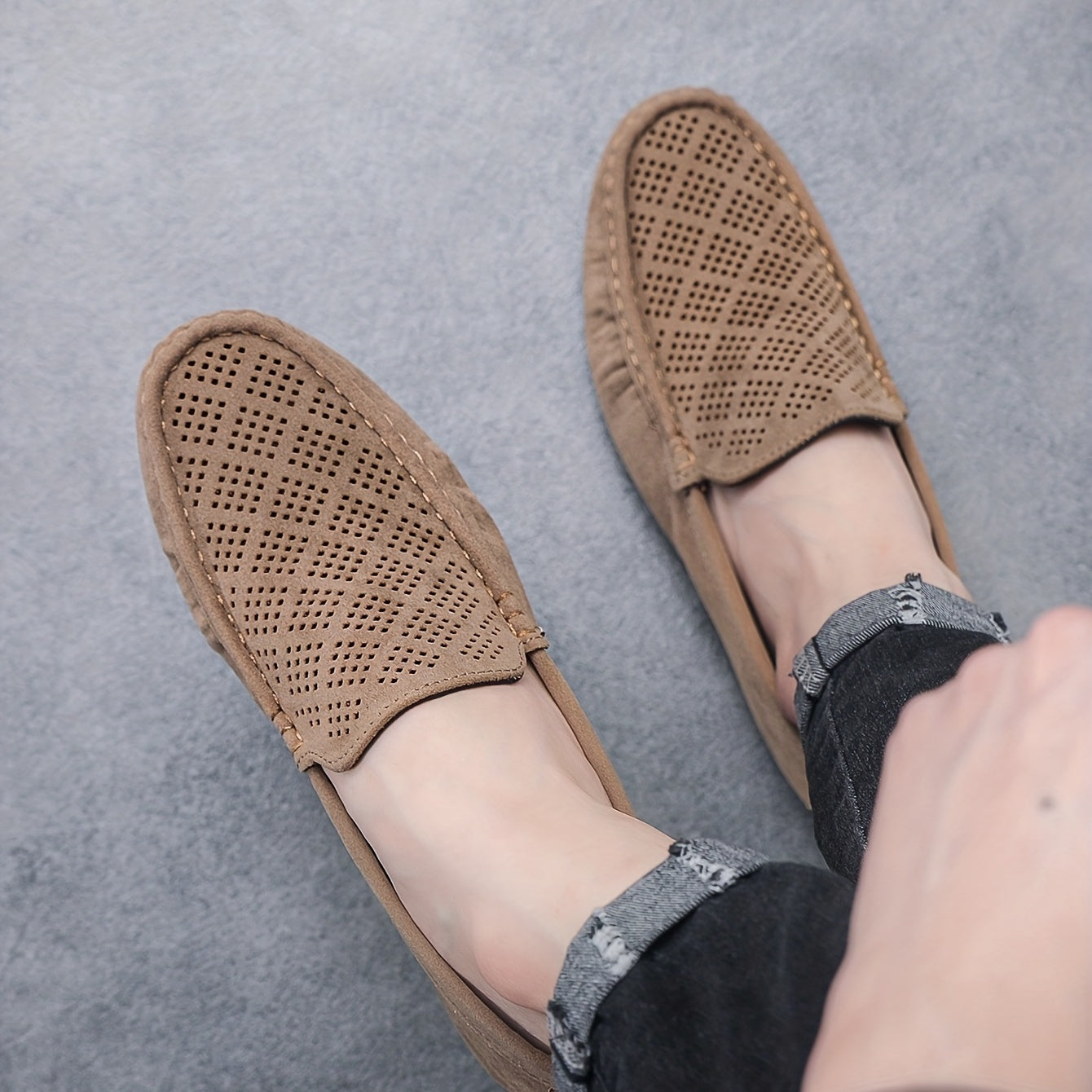 Men's Moc Toe Loafer Shoes Non slip Slip On Dotted Diamond Moccasin Shoes