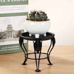 Triangular Potted Stand for Vases and Plants