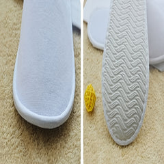 Disposable Slides Lightweight Closed Toe Non slip Slippers