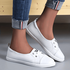 Women's Lightweight Low Top Lace Up Sneakers