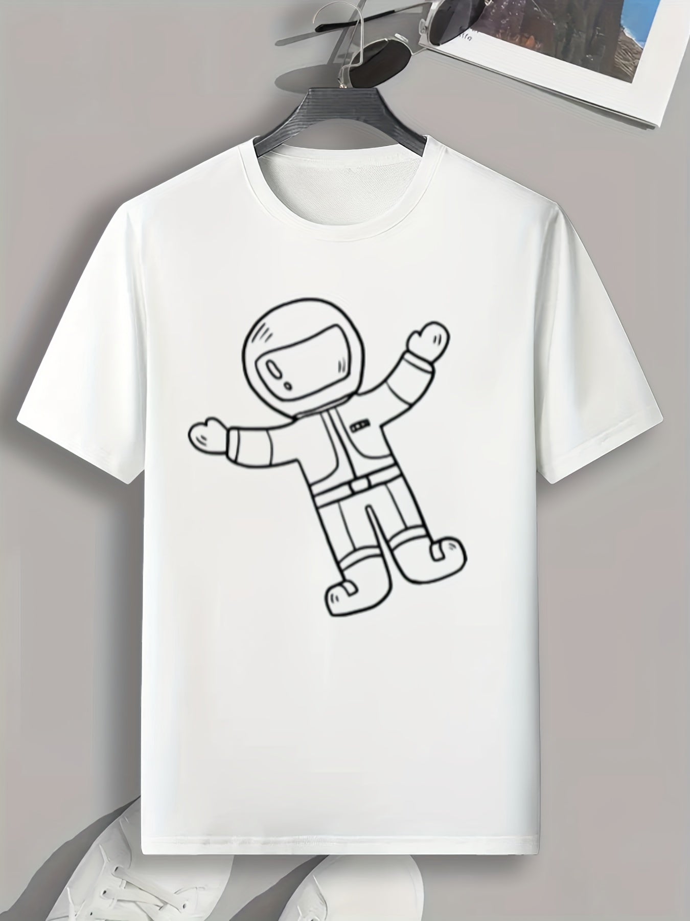 Cartoon Astronaut Print Men's Graphic T shirt