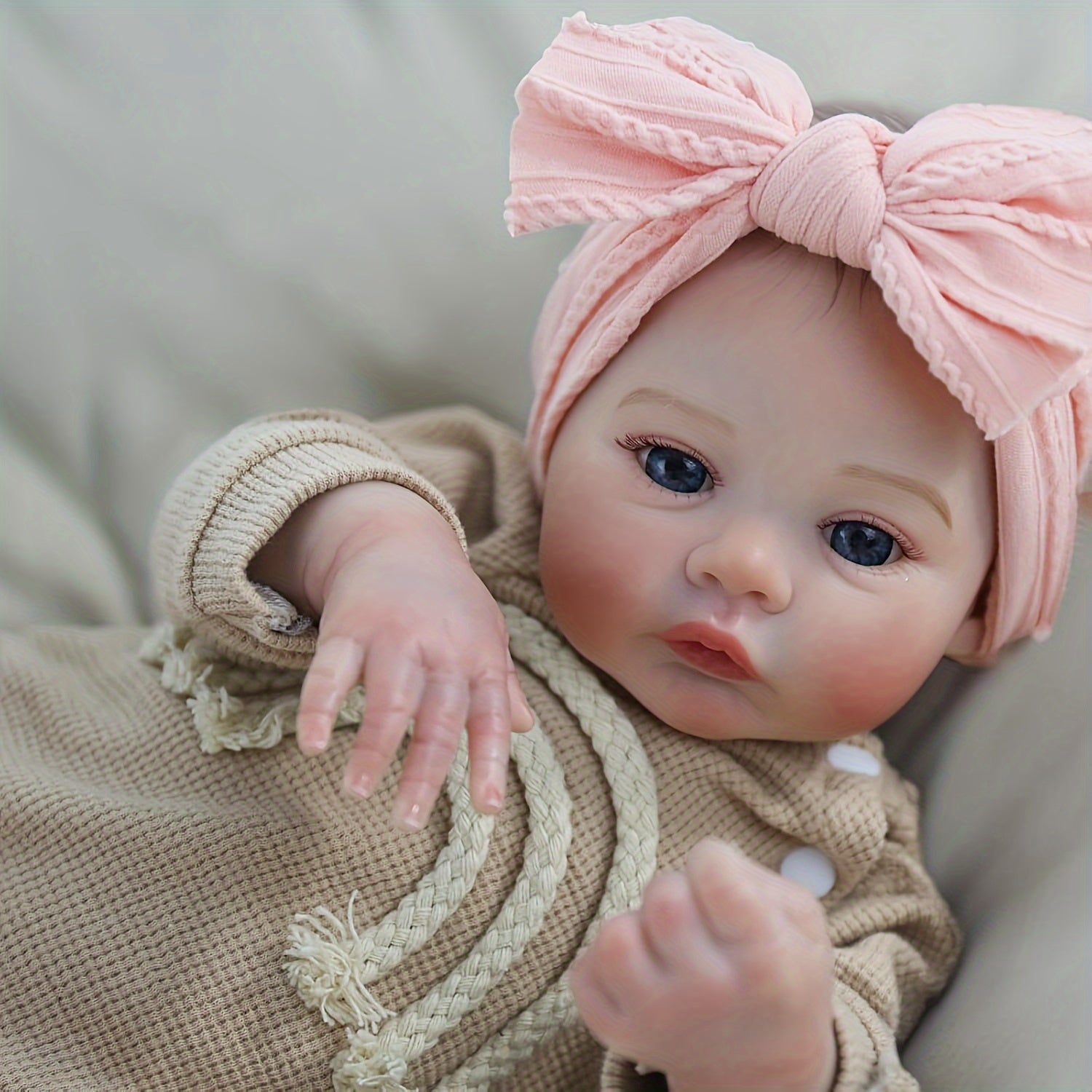 Realistic Reborn Baby Girl Doll with Soft Weighted Body Vinyl Material