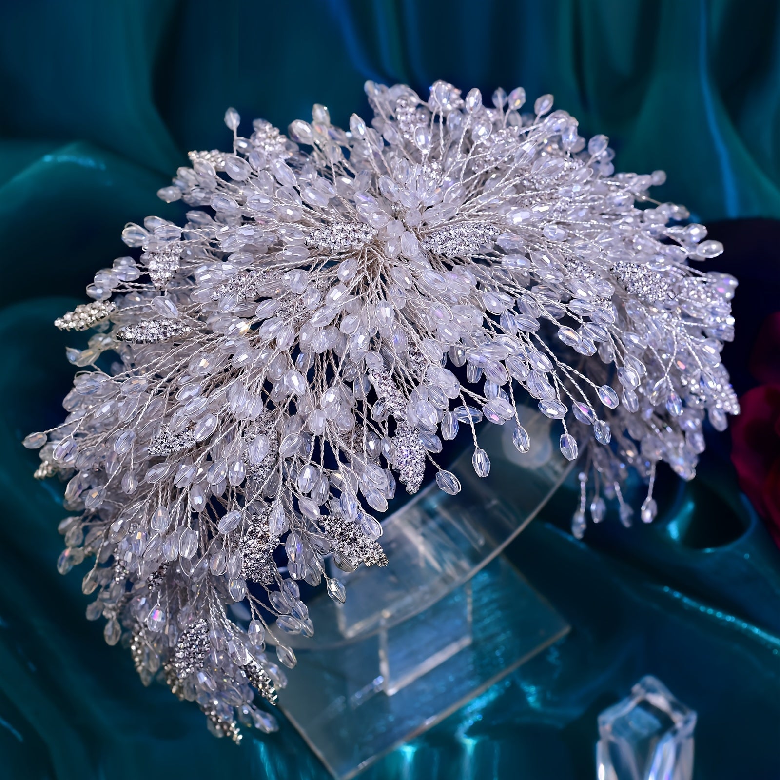 Women's Floral Sparkling Crystal Bridal Headpiece Handcrafted Wedding Hairpiece