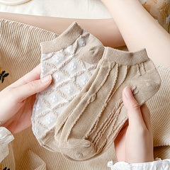 5 Pairs 3D Textured Ankle Socks Women's Stockings