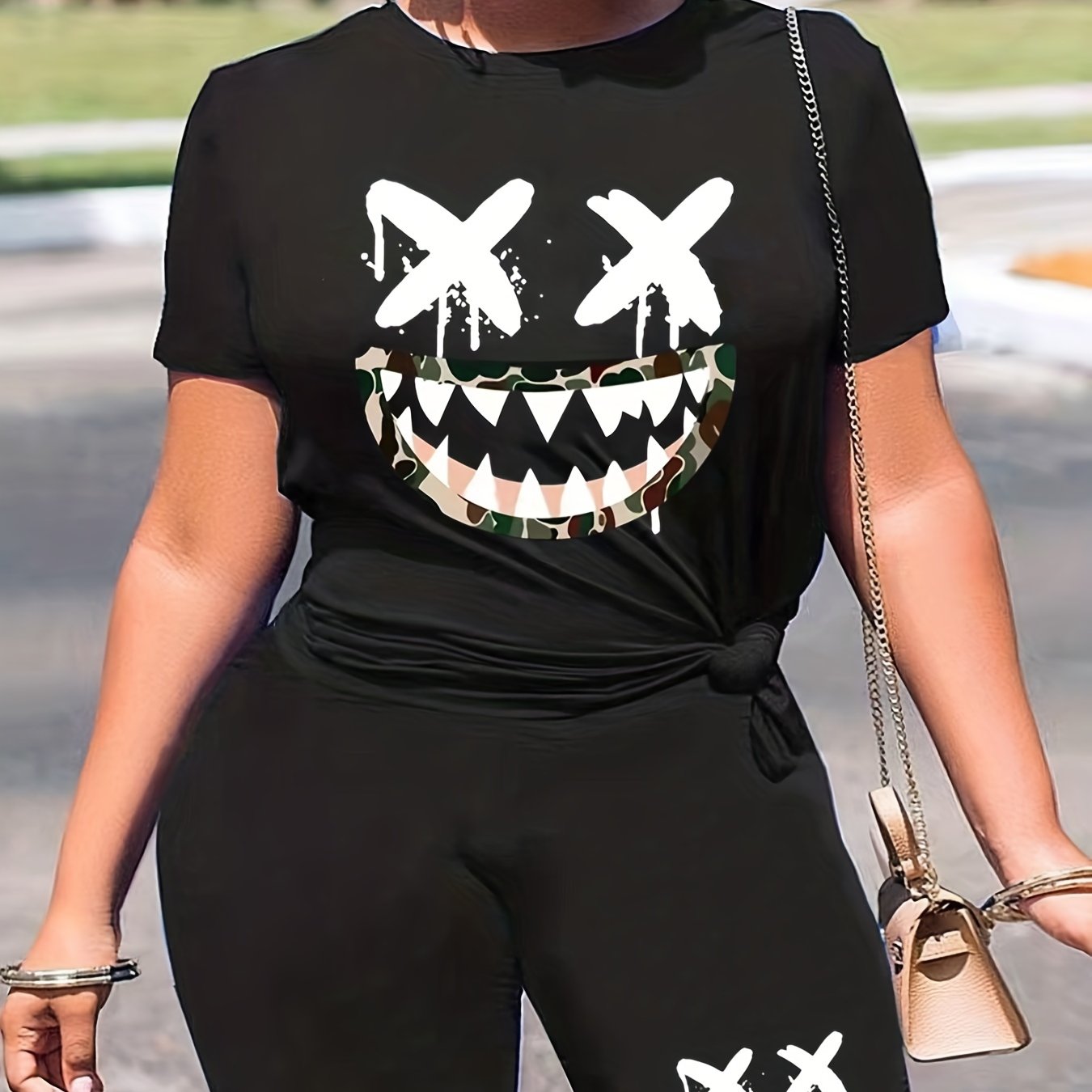Cartoon Print 2 Piece Outfit Short Sleeve T Shirt & Shorts Summer Casual Set