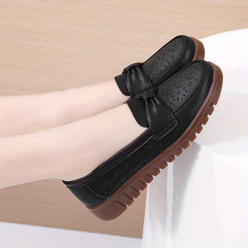 Women's Hollow Out Flat Shoes Closed Toe Slip On Shoes