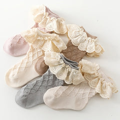 Girls Sweet Knit Crew Socks Lace Brim Decoration Autumn Spring
