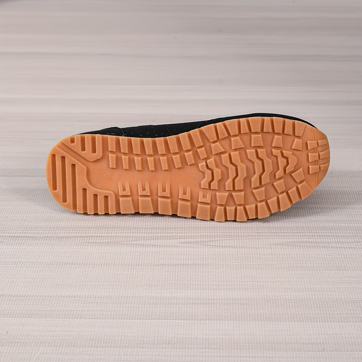 Women's Breathable Slip On Sneakers Comfortable Outdoor Walking Shoes