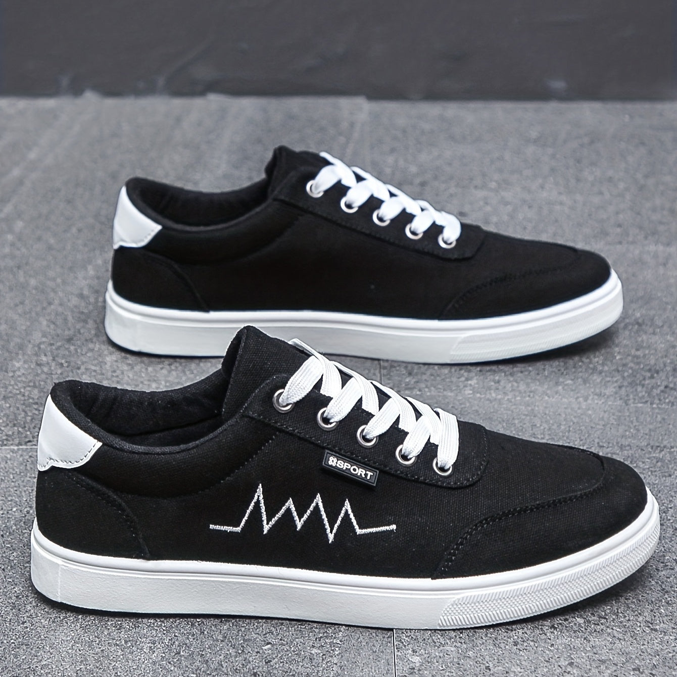 Men's Canvas Lace-up Sneakers with Good Grip