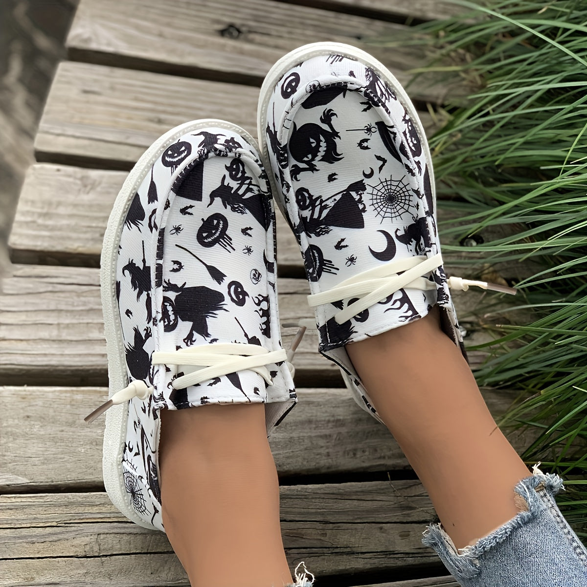 Halloween Scary Print Lightweight Skate Shoes