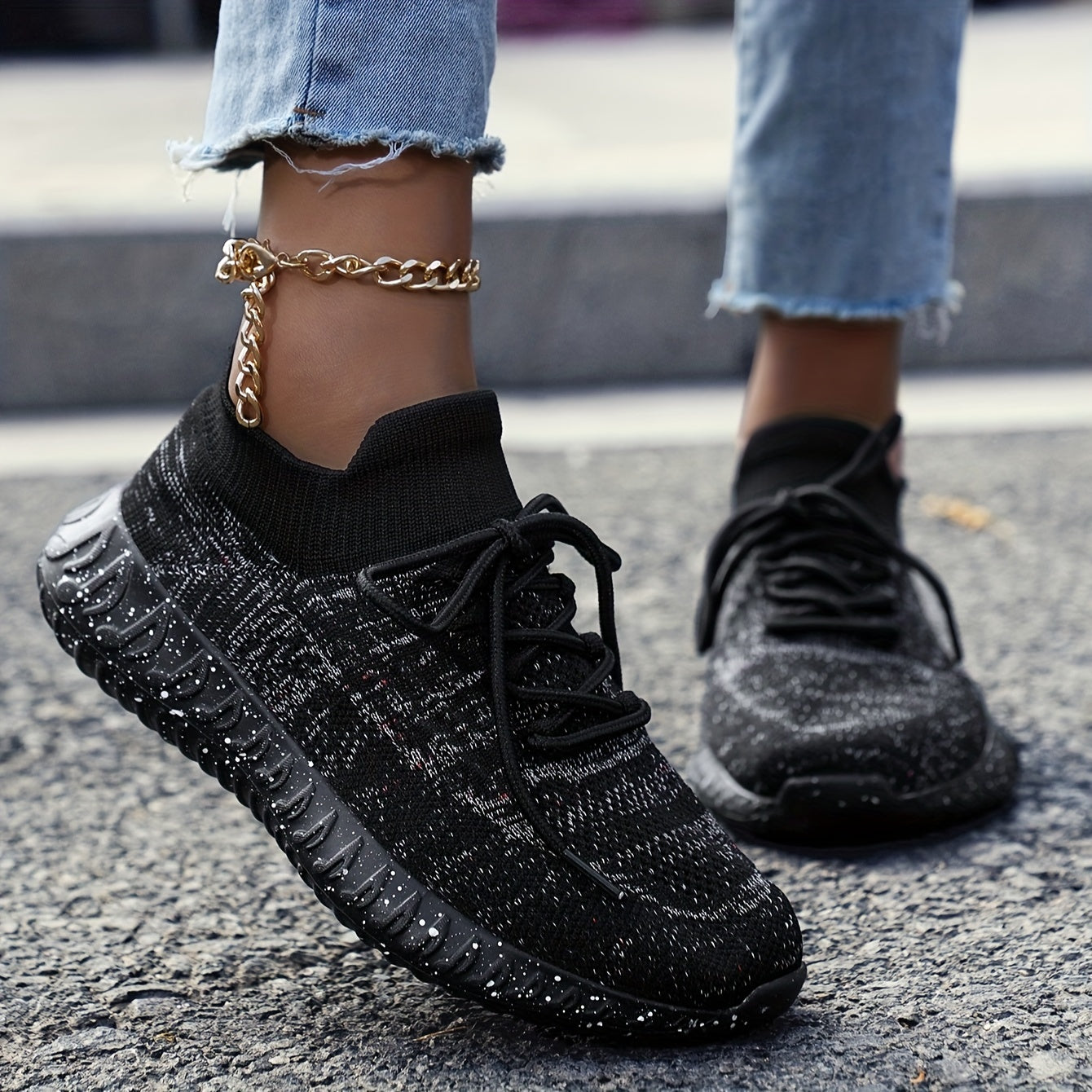 Women's Mesh Breathable Sports Shoes Lightweight Non slip Casual Travel Shoes
