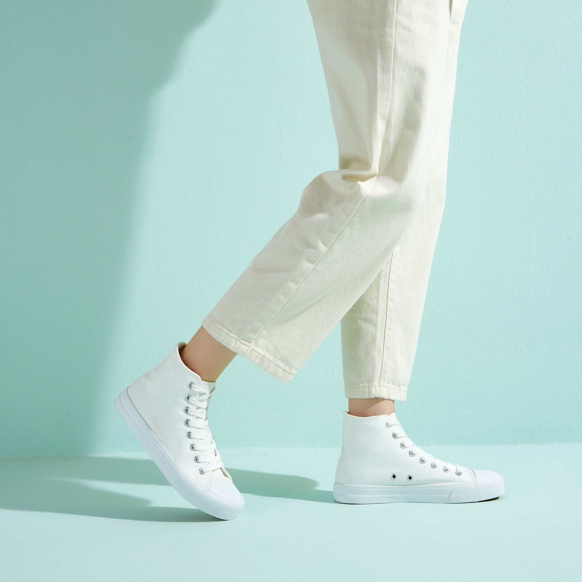 Women's High Top Canvas Lace Up Flat Walking Shoes