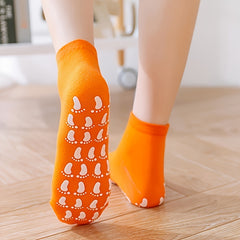 4 Pairs Silicone Non slip Socks Comfy & Breathable Women's Yoga Sports Stockings