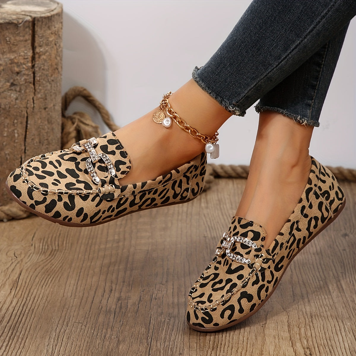 Leopard Print Flat Shoes Rhinestone Buckle Slip On Lightweight Walking Shoes