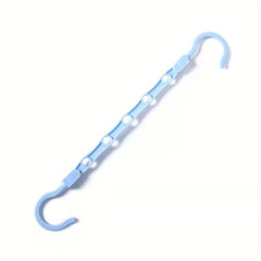 Multifunctional Non slip Windproof Hanger Creative Five hole Magic Hanger
