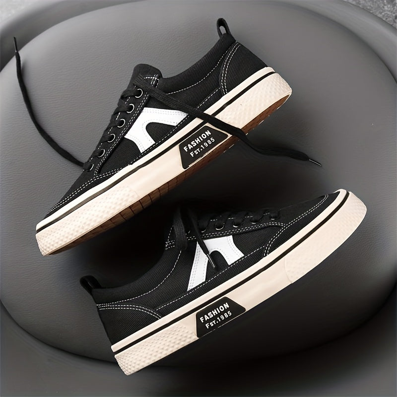 Men's Canvas Lace-up Sneakers Comfortable Breathable Shoes