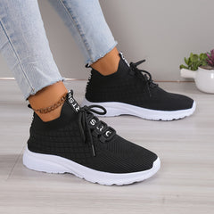Women's Lightweight Mesh Running Shoes Comfortable Low Top Sneakers