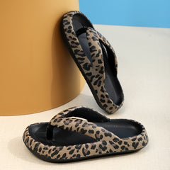 Leopard Print Flip Flops Platform Slippers Lightweight Comfortable Shoes
