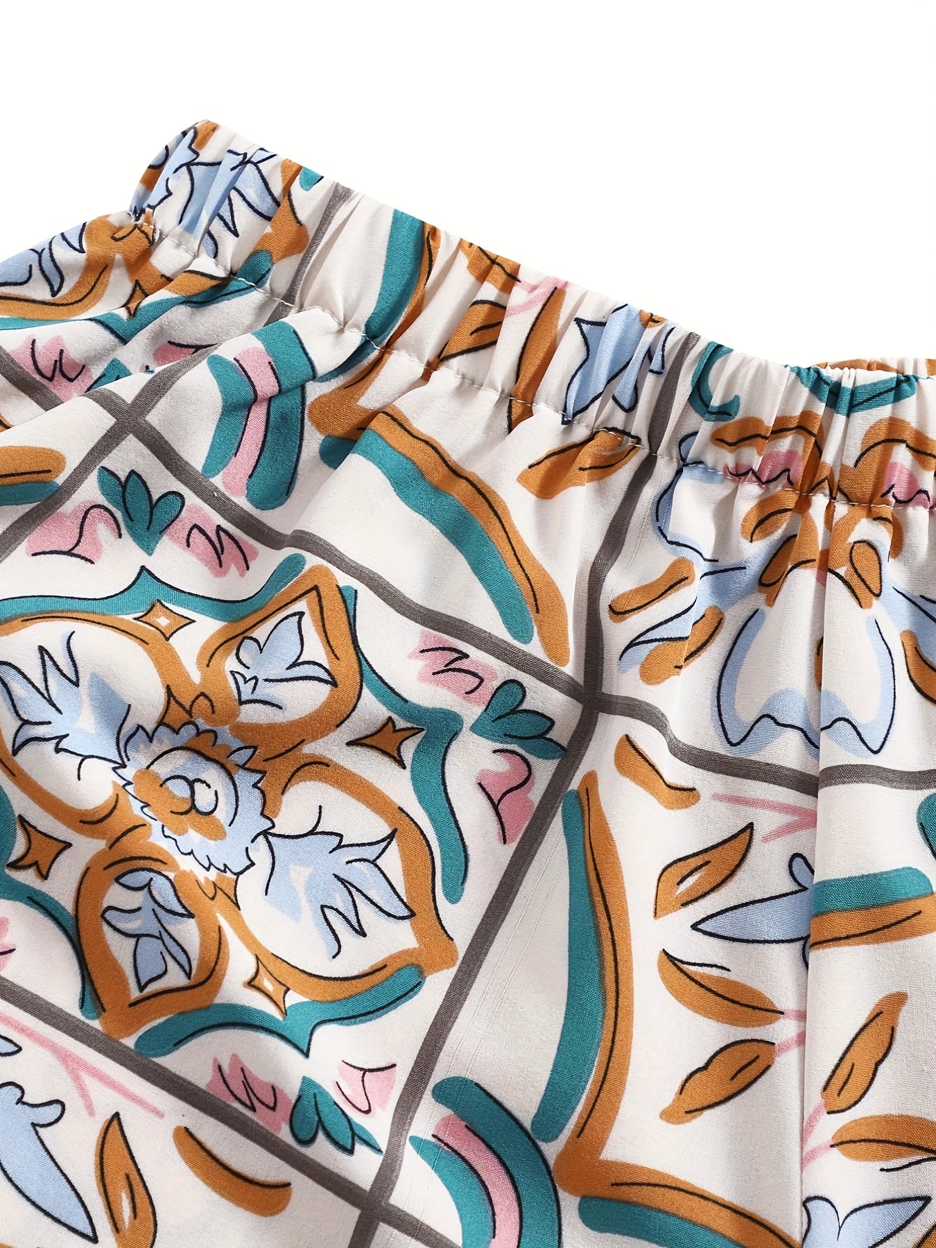 Floral Print Two Piece Set Ruffle Trim V Neck Tops & Elastic Waist Shorts