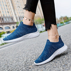 Women's Breathable Slip On Sports Shoes Low Top Casual Walking Shoes