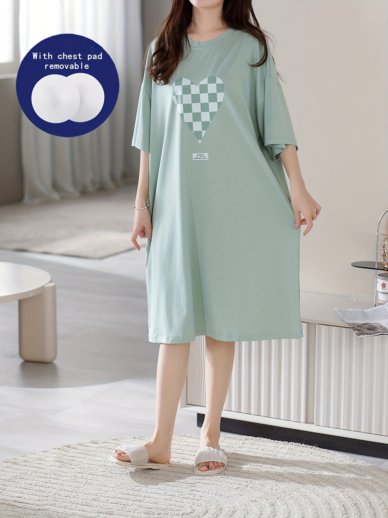 Heart Print Nightdress Short Sleeve Crew Neck Women's Sleepwear