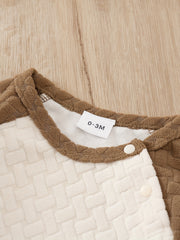 Chunky Baby Long Sleeve Bodysuit Square Brick Textu...