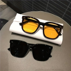 Retro Square Sunglasses Rivet UV400 Sun Shades Glasses