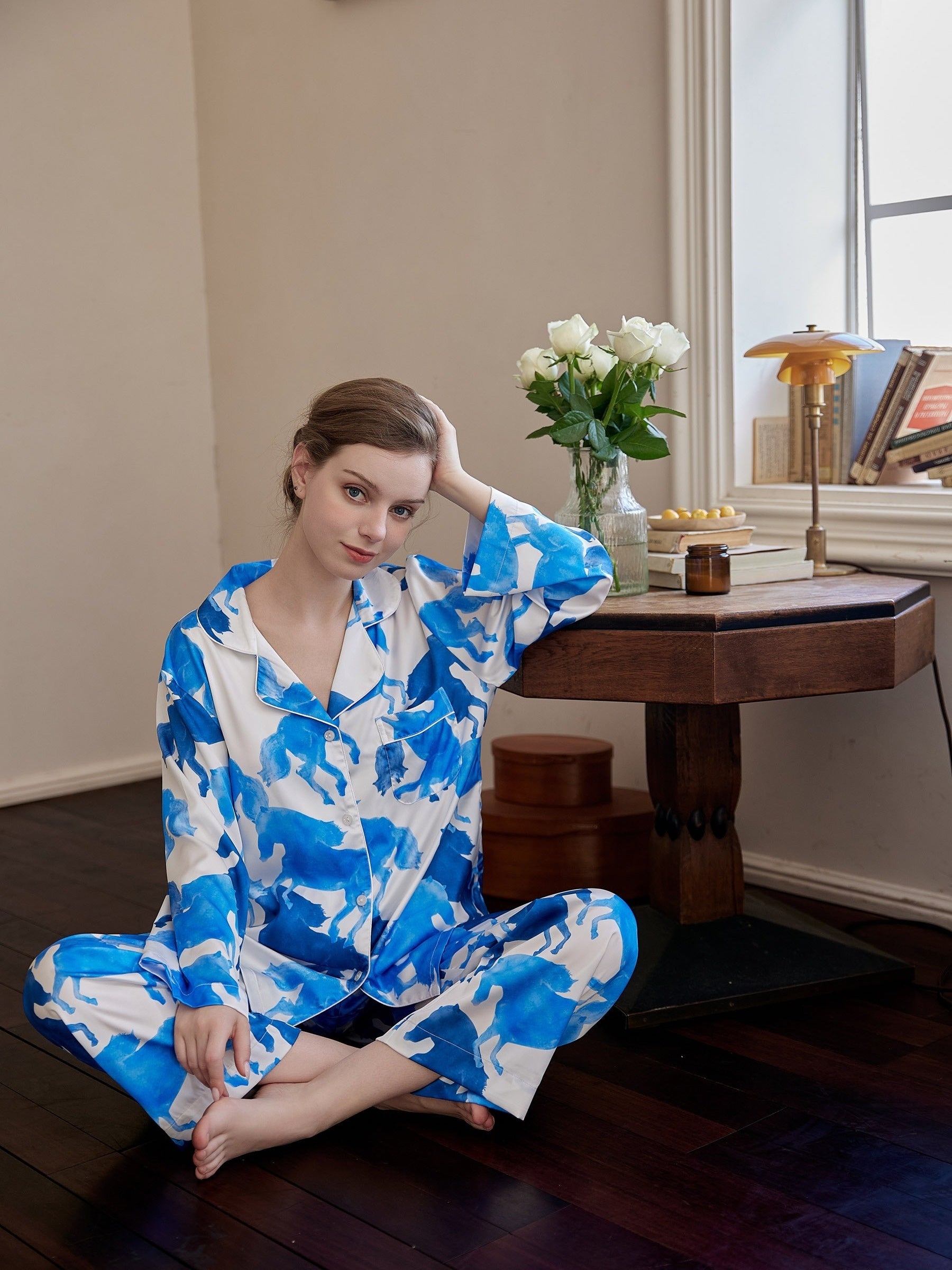 Horse Print Pajama Set Long Sleeve Top & Pants Women's Sleepwear