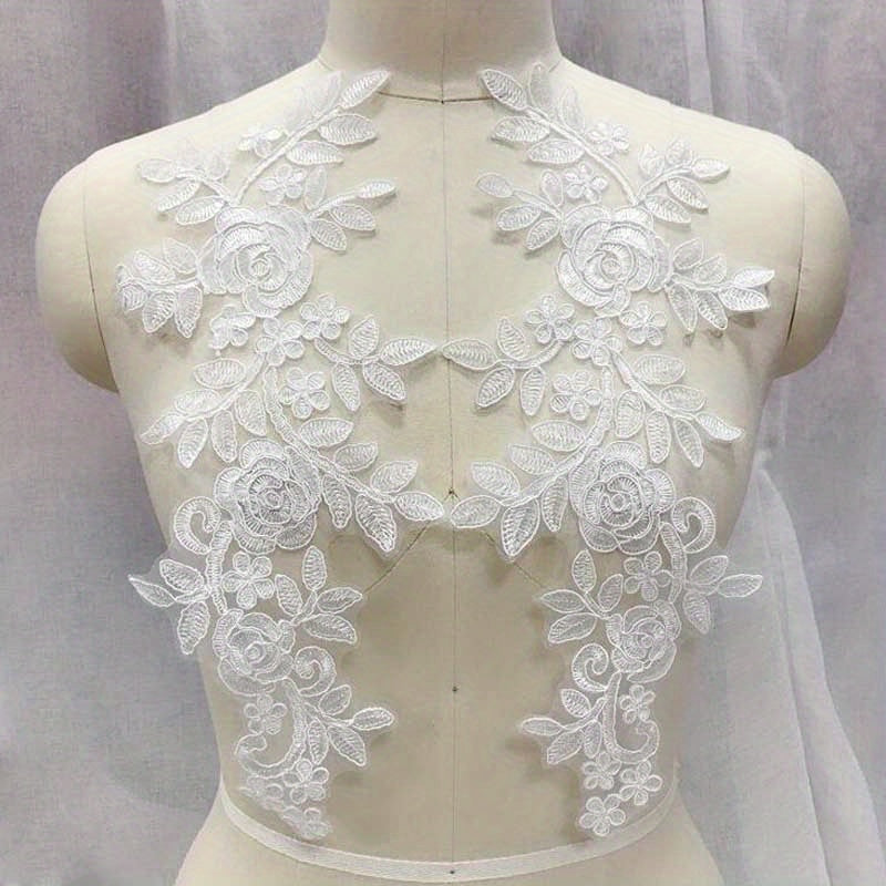 2pcs Water Soluble Lace Car Bone Lace Flower Cloth Stickers