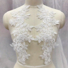 2pcs Water Soluble Lace Car Bone Lace Flower Cloth Stickers
