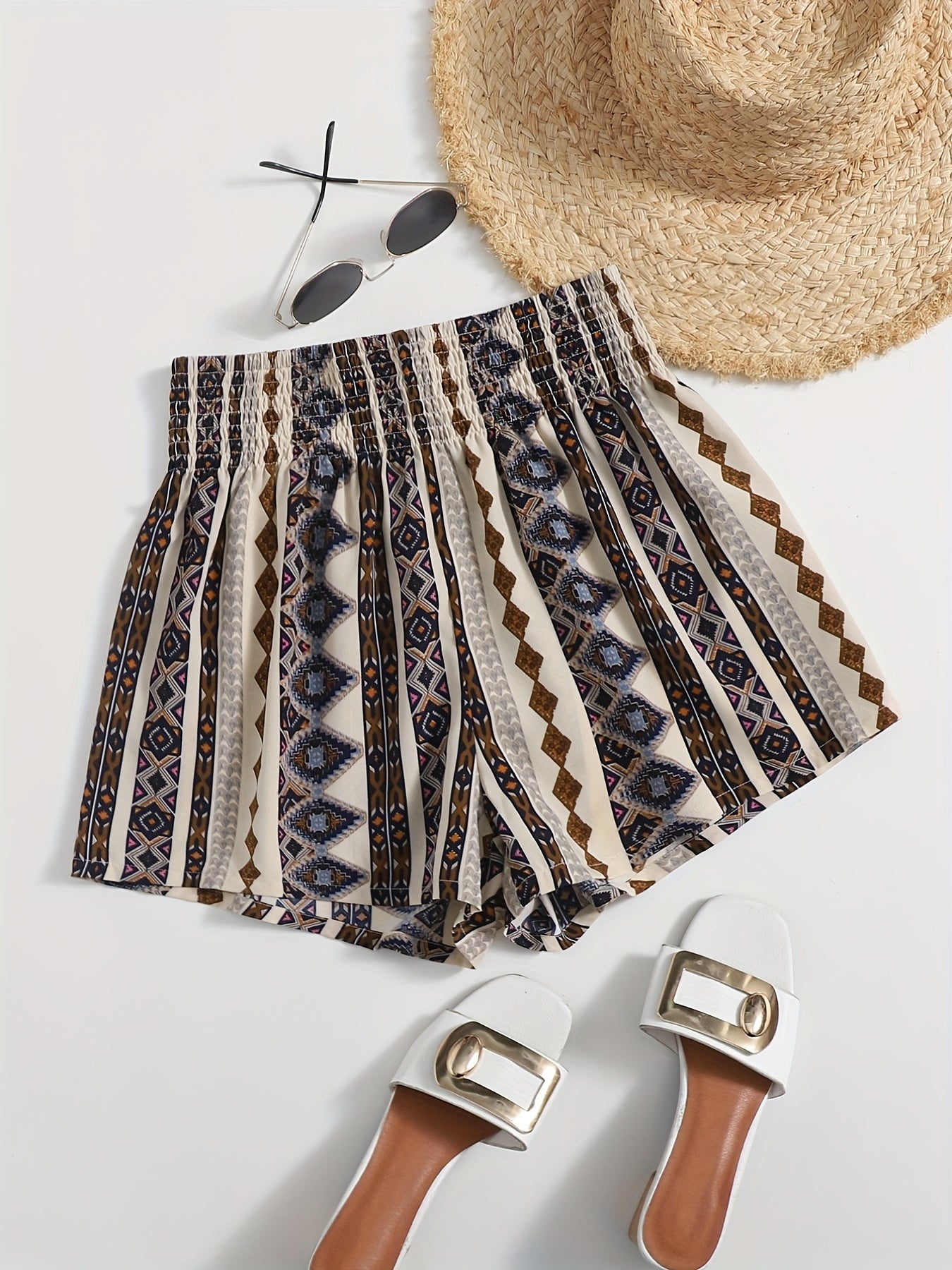 Graphic Print Smocked Waist Shorts for Women