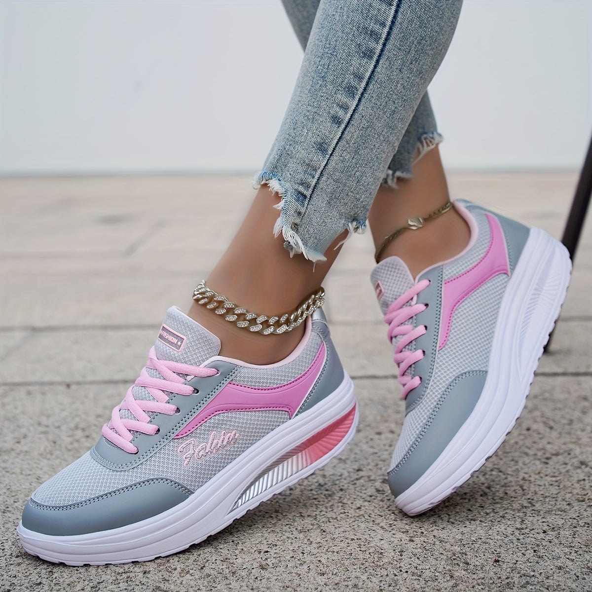 Women's Mesh Heightening Running Shoes Autumn Travel Sneakers