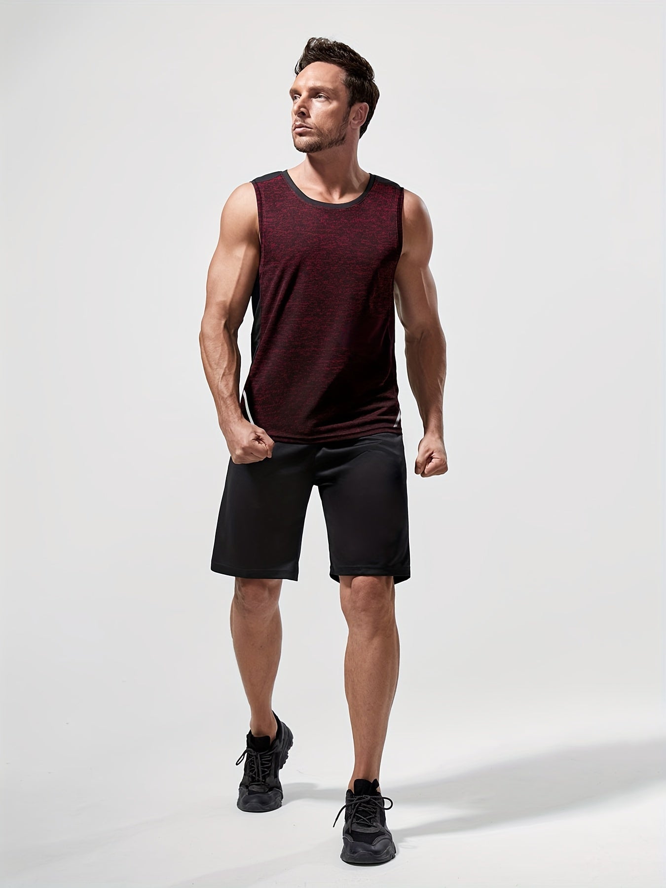 Men's Sleeveless Crew Neck Tank Top for Fitness Workout