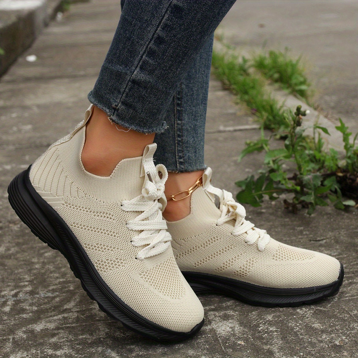 Women's Shock Absorbing Running Shoes Thick Bottom Sneakers