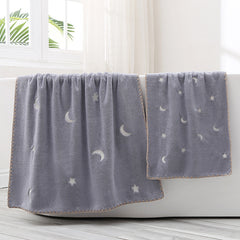 Set of 2 Embroidered Star Moon Towel Soft Absorbent Bath Towel
