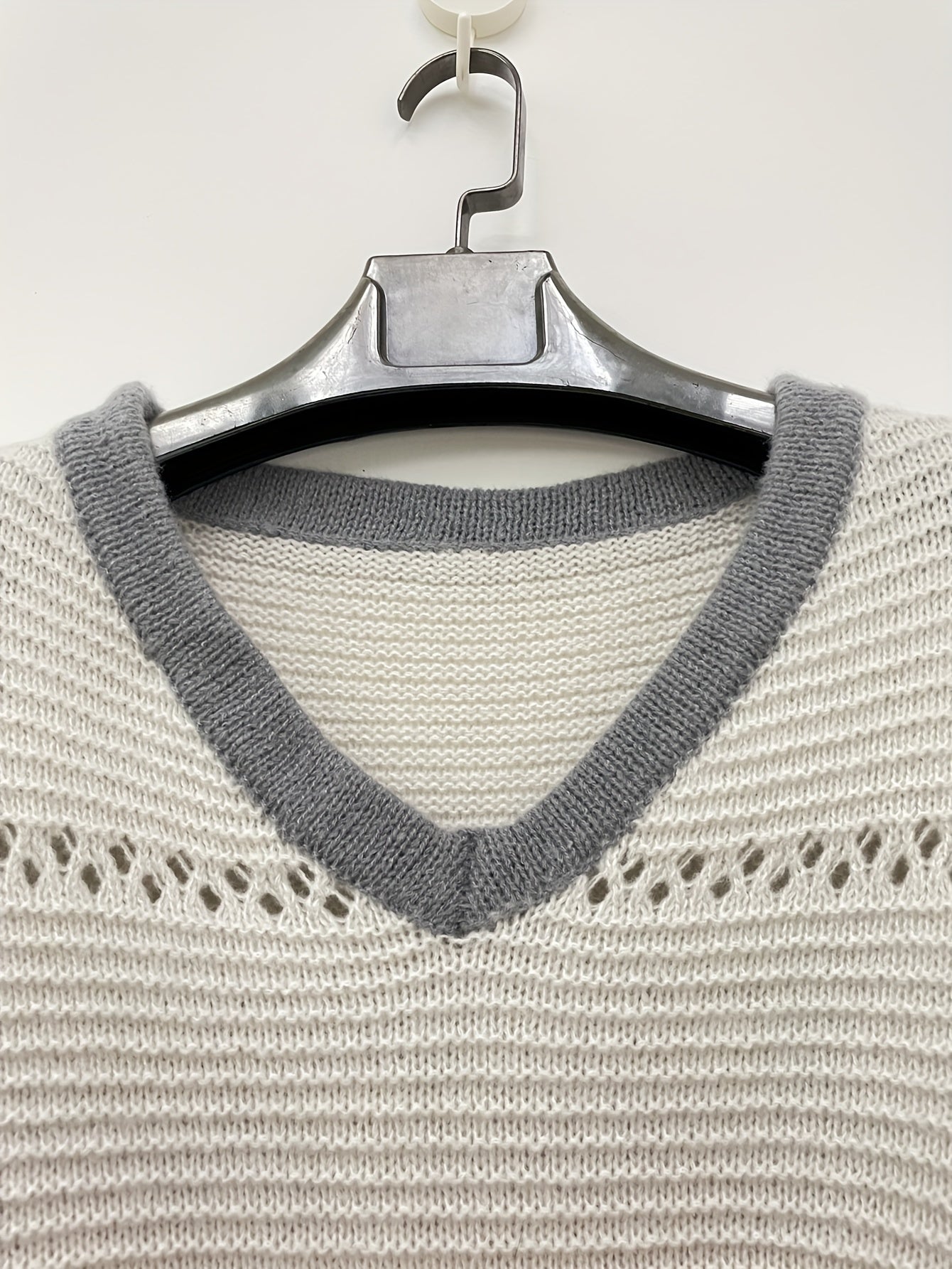 Colorblock V Neck Sweater Long Sleeve