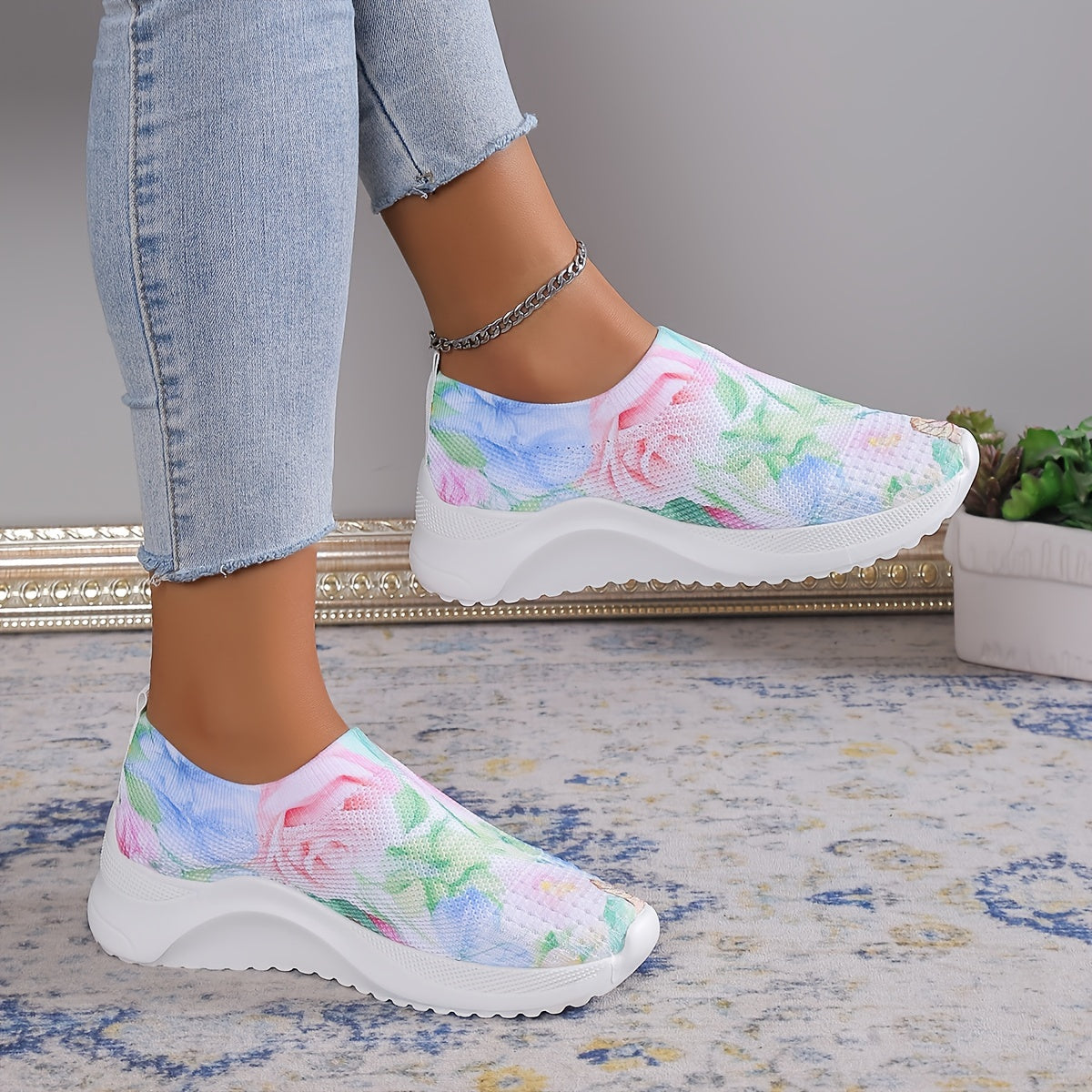 Floral Print Slip On Sneakers Breathable Walking Shoes