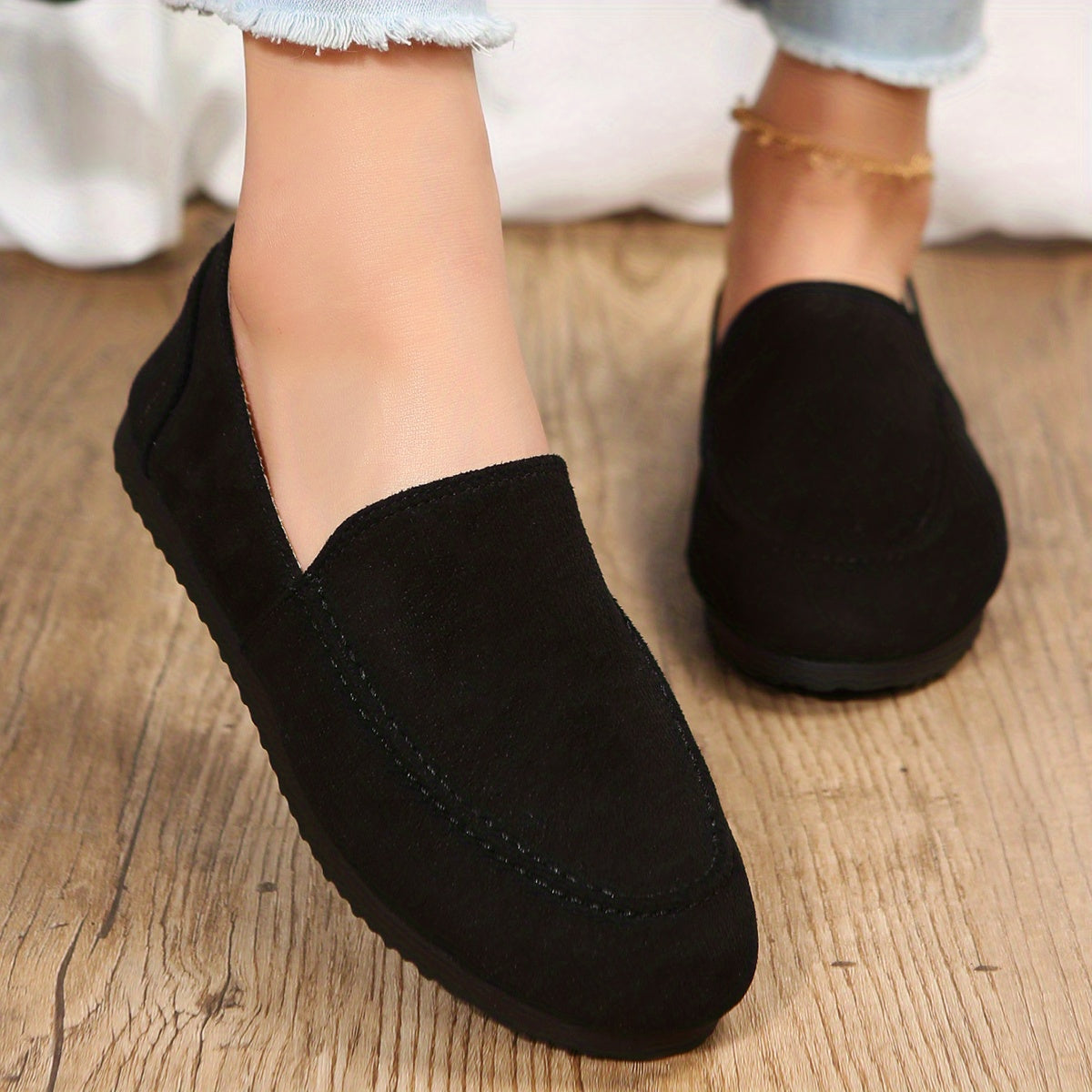 Women's Round Toe Flat Loafers Soft Sole Slip On Walking Shoes