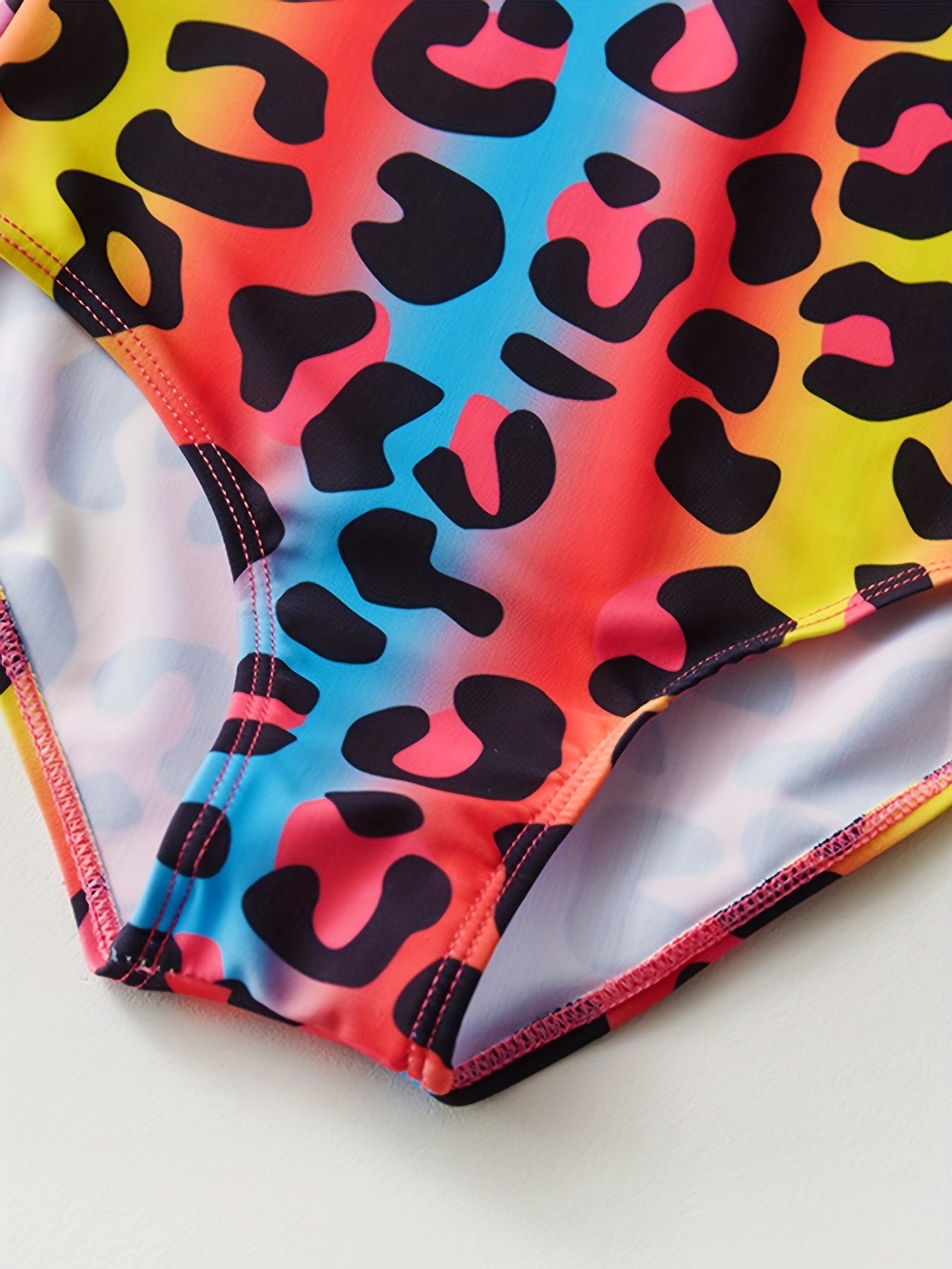 Toddler Girls Leopard Graphic Swimsuit Ruffled Trim