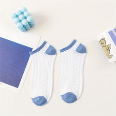 5 Pairs Cartoon Bear Print Socks Women's Stockings & Hosiery