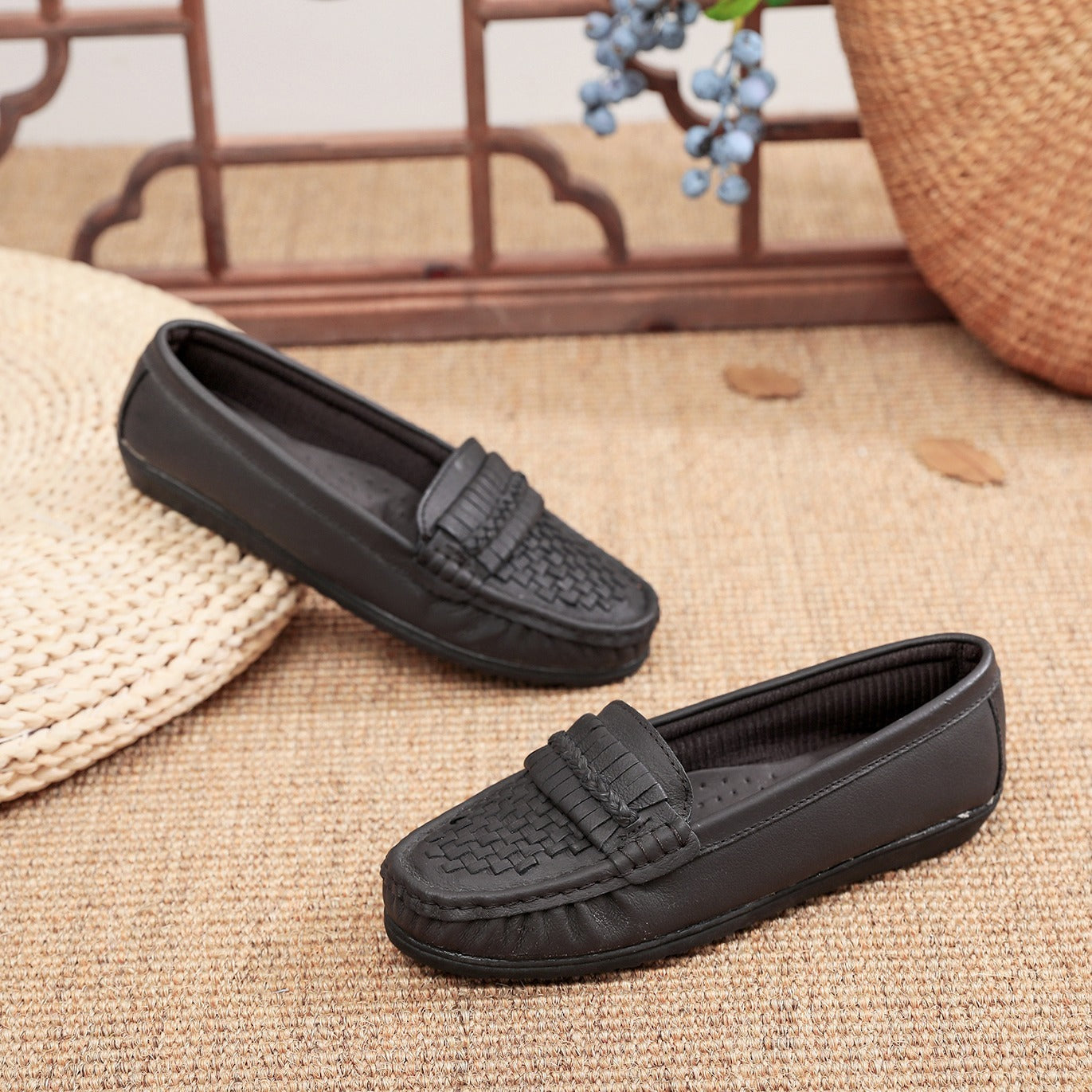 Roman Faux Leather Women's Slip-on Loafers