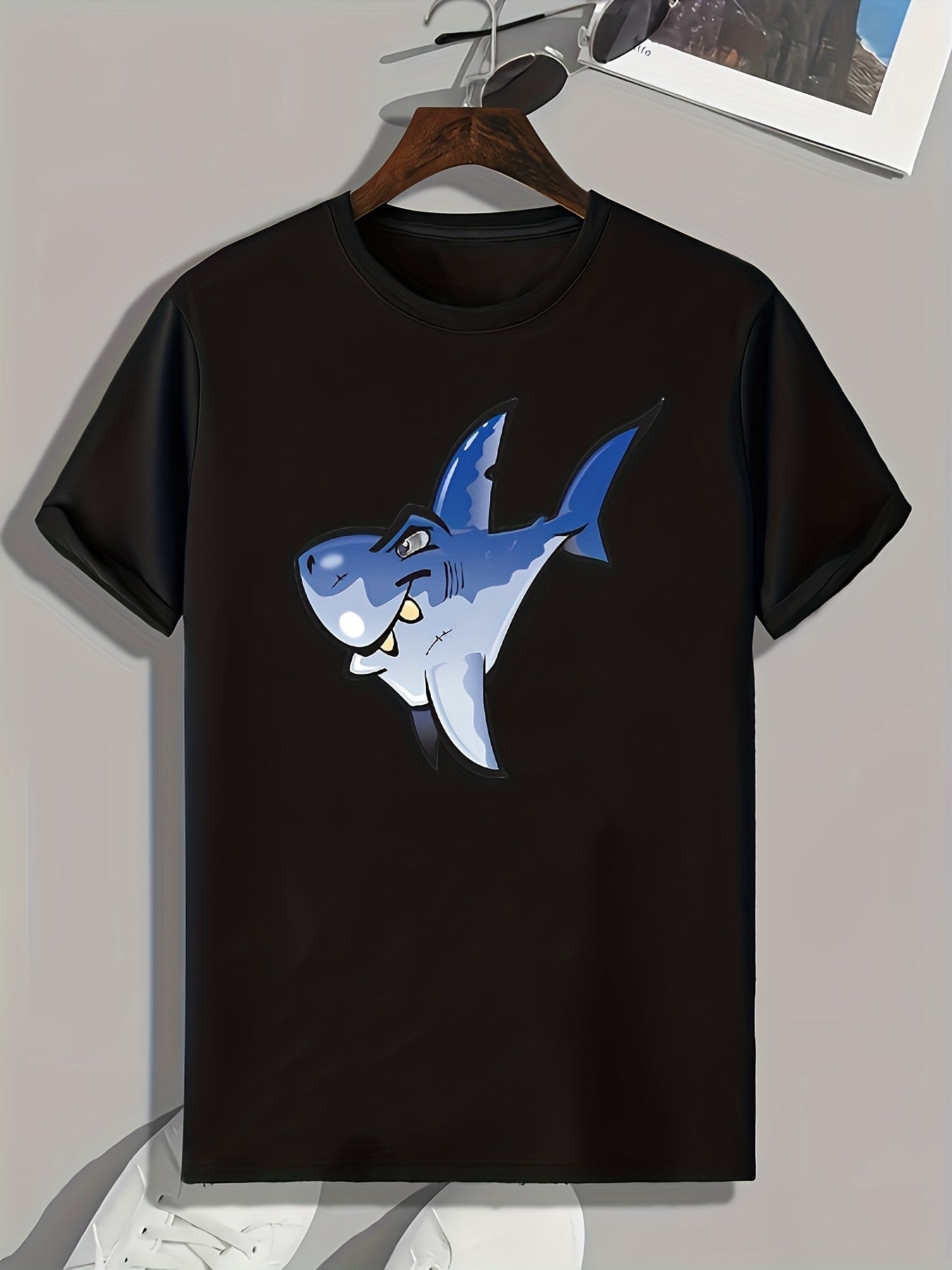 Shark Print Men's Graphic T-shirt for Summer