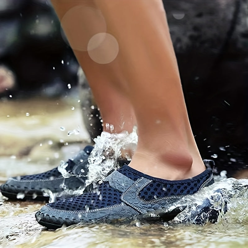 Men's Outdoor Slip on Hiking Sandals Non Slip Beach Shoes