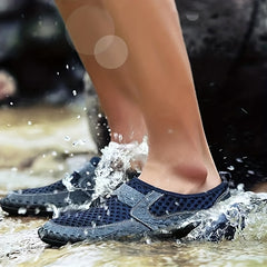 Men's Outdoor Slip on Hiking Sandals Non Slip Beach Shoes