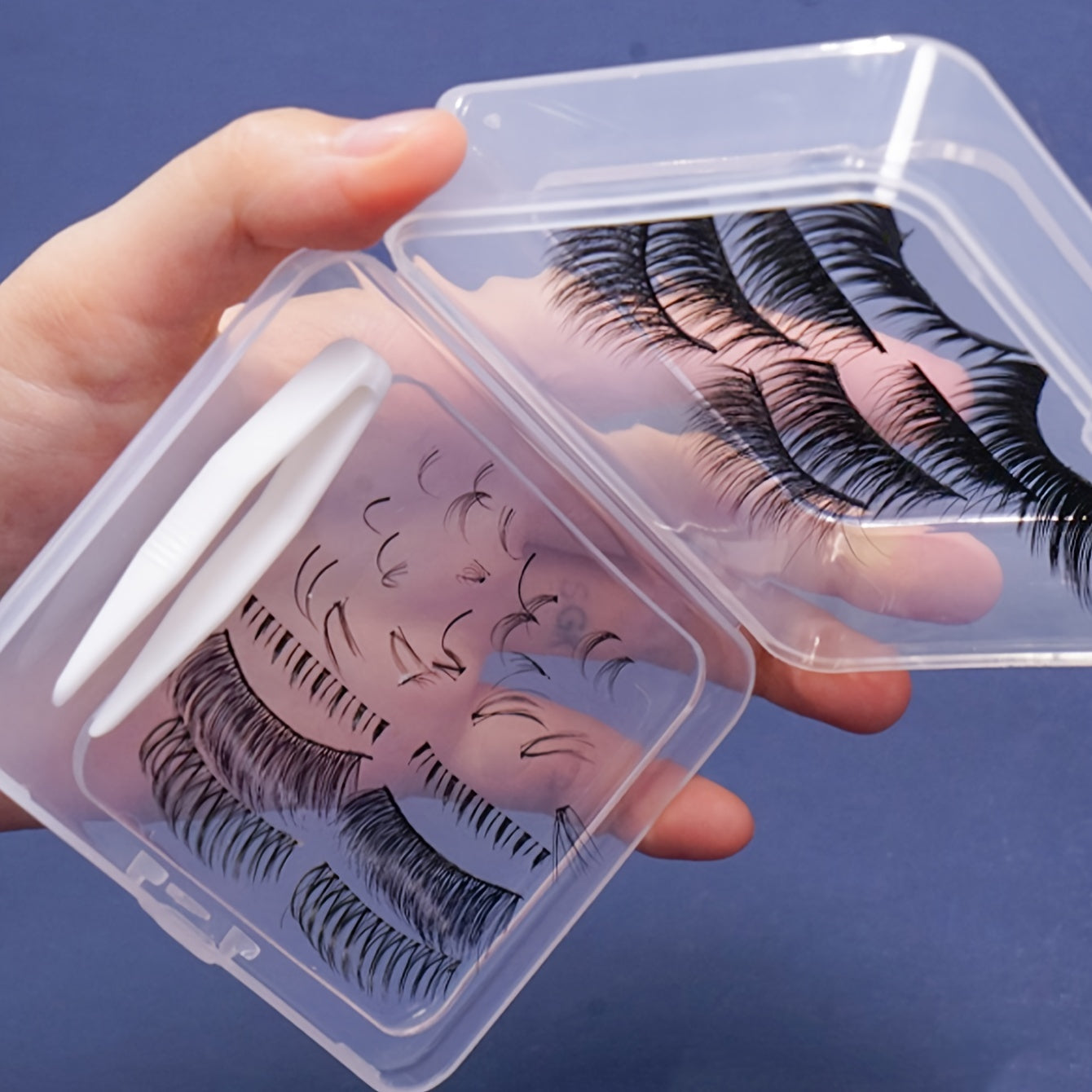 Portable Eye Lash Storage Box with Glue Sticker