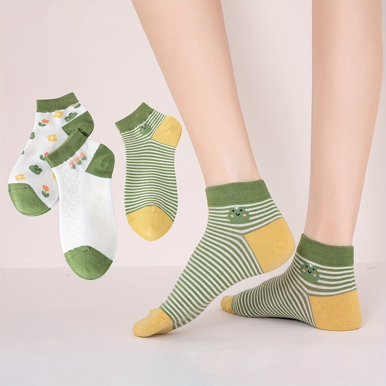 3 Pairs Frog Print Socks Mid Tube Striped Women's Stockings